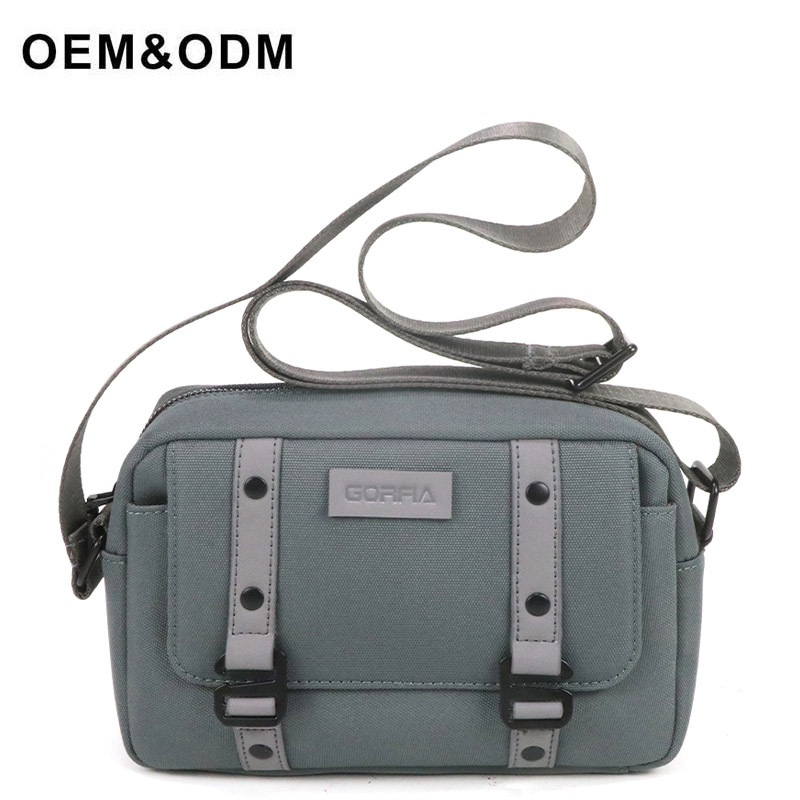 Outdoor leisure bag for men